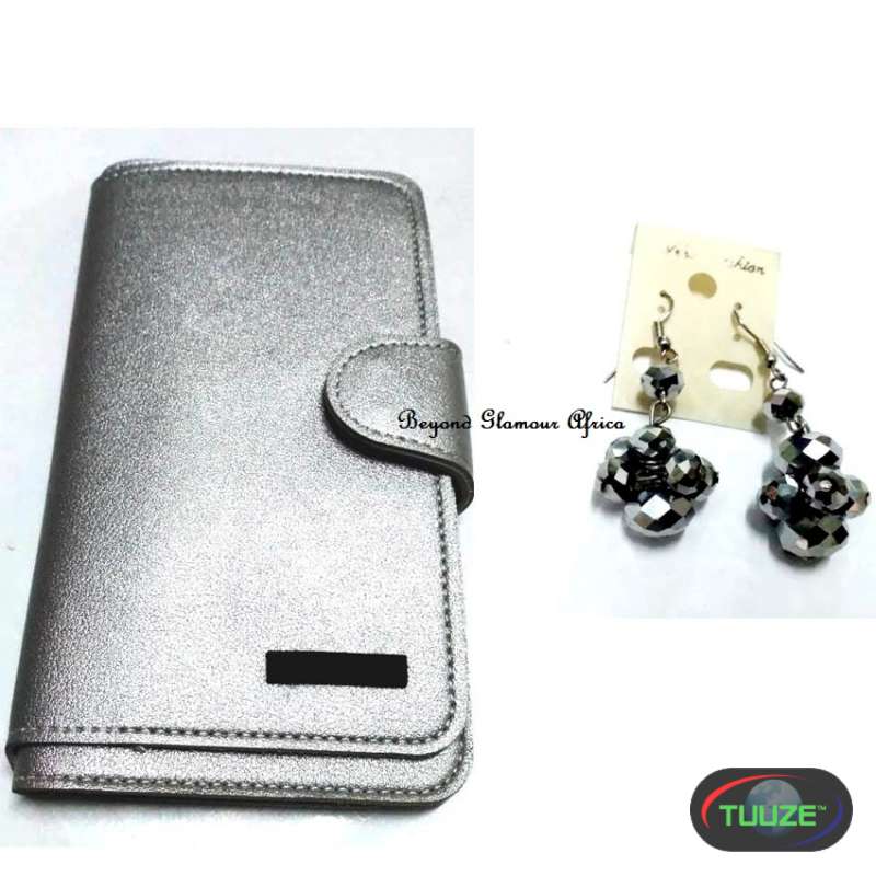 Womens Silver grey leather wallet with earrings